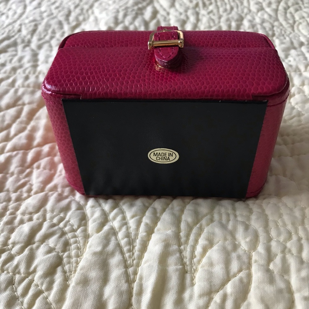 Small Red Jewelry Box - Picture 3 of 6